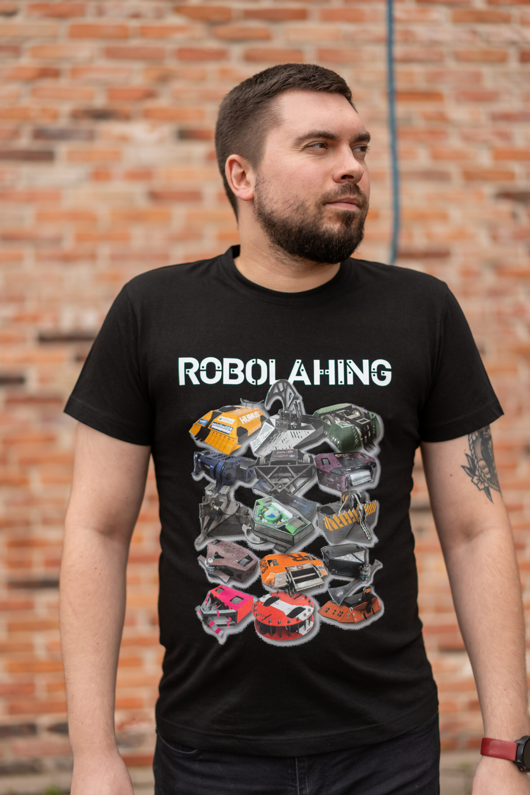 T-särk “AHHAA Robolahing”